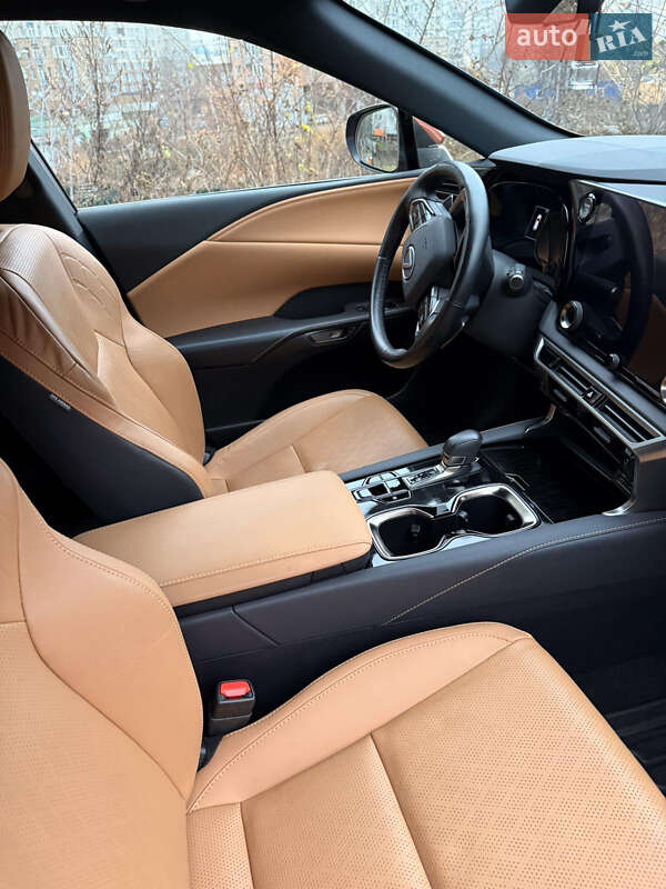 Внедорожник / Кроссовер Lexus RX 2023 в Киеве