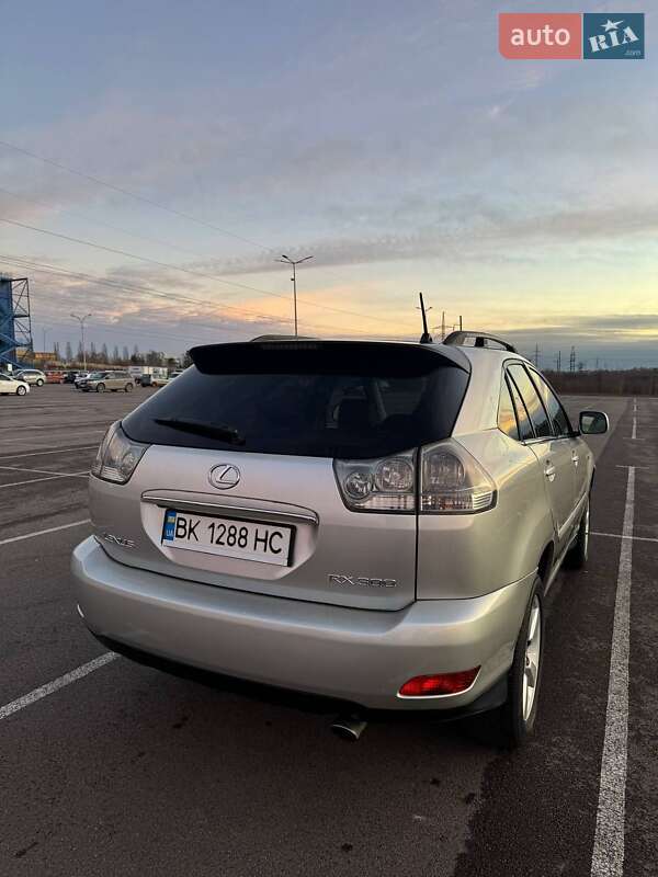 Внедорожник / Кроссовер Lexus RX 2005 в Ровно