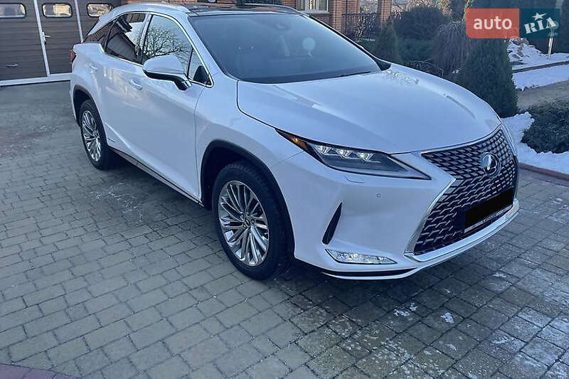 Lexus RX 2021