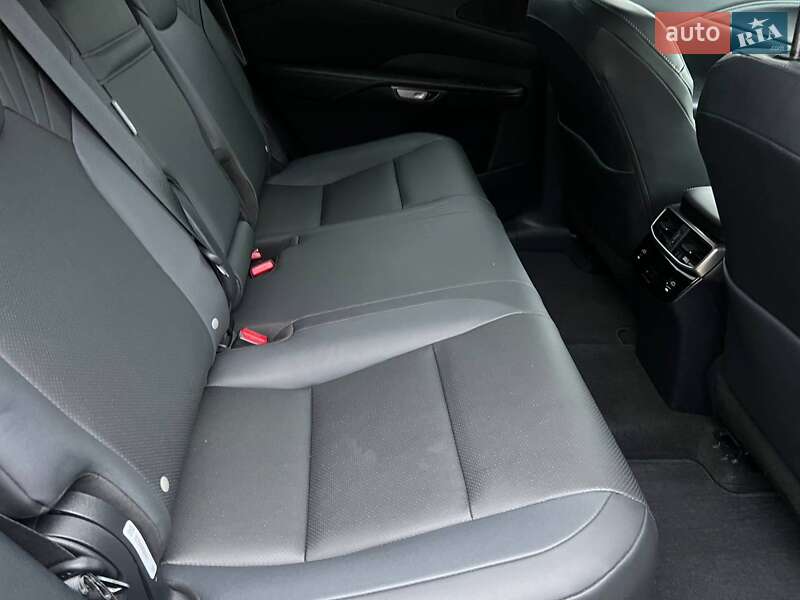 Внедорожник / Кроссовер Lexus RX 2024 в Костополе