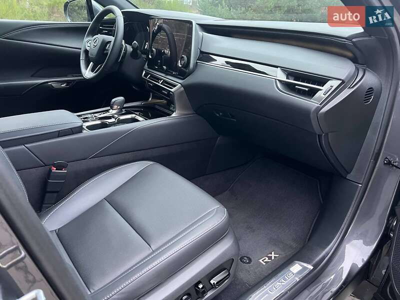 Внедорожник / Кроссовер Lexus RX 2024 в Костополе