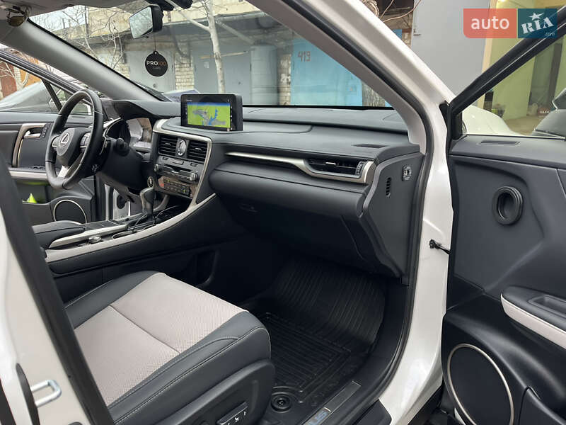 Позашляховик / Кросовер Lexus RX 2022 в Южноукраїнську