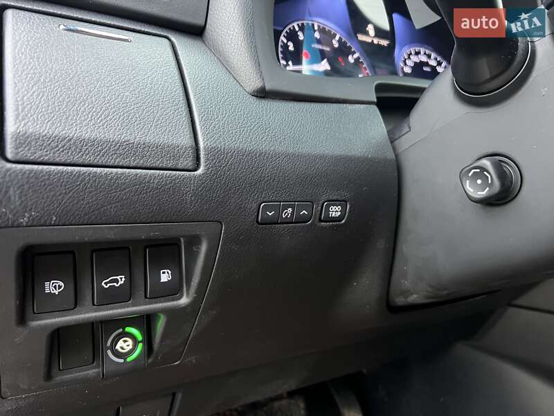 Позашляховик / Кросовер Lexus RX 2013 в Львові