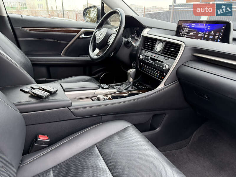 Позашляховик / Кросовер Lexus RX 2019 в Івано-Франківську