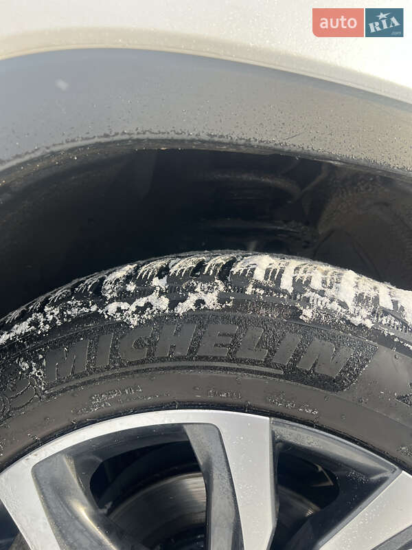 Внедорожник / Кроссовер Lexus RX 2018 в Виннице