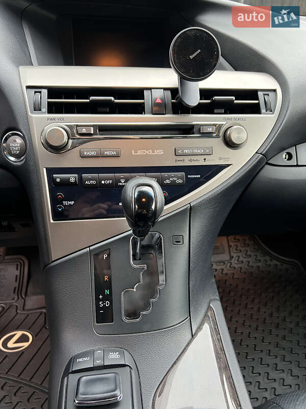 Внедорожник / Кроссовер Lexus RX 2015 в Киеве