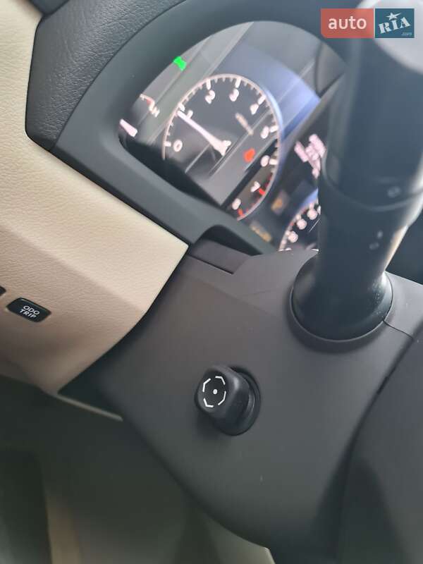 Внедорожник / Кроссовер Lexus RX 2011 в Киеве