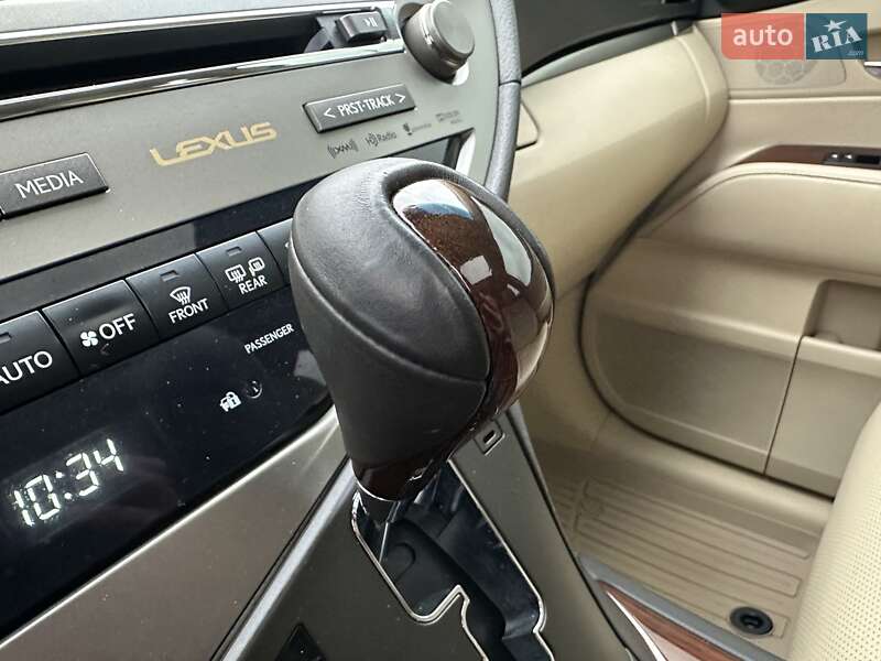 Внедорожник / Кроссовер Lexus RX 2013 в Харькове