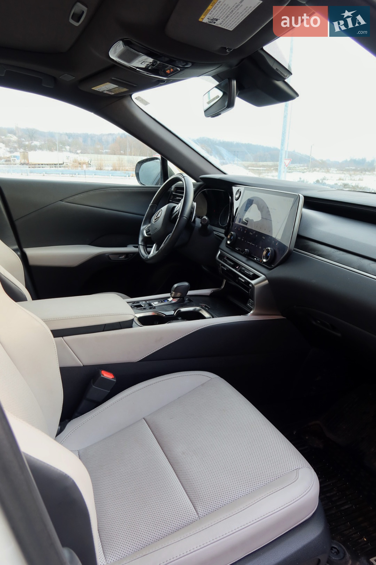 2023 Lexus RX - мініатюра 16
