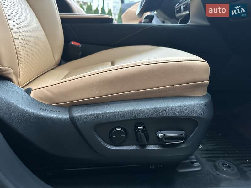 Внедорожник / Кроссовер Lexus RX 2023 в Киеве фото 49 Внедорожник / Кроссовер Lexus RX 2023 в Киеве