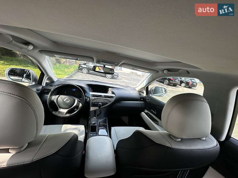 Позашляховик / Кросовер Lexus RX 2013 в Чернівцях