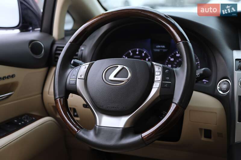 Внедорожник / Кроссовер Lexus RX 2015 в Харькове