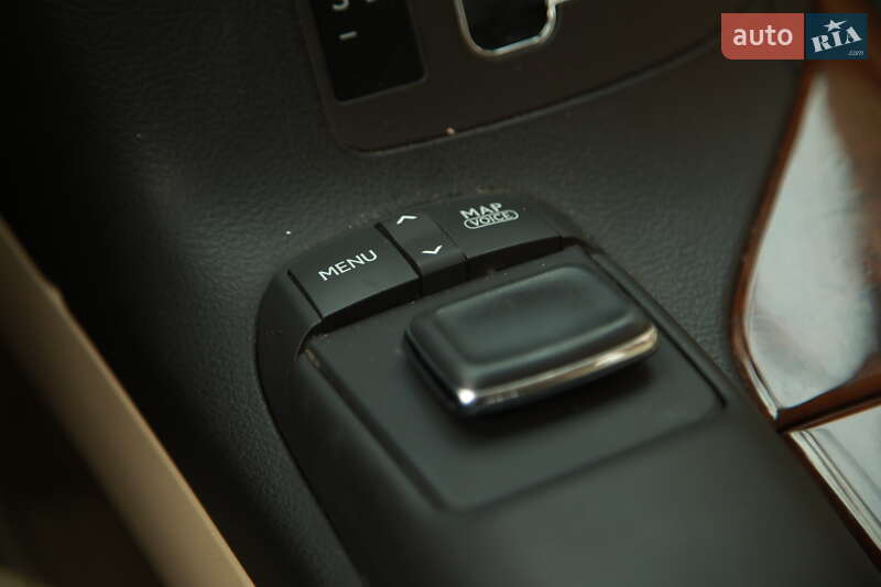 Внедорожник / Кроссовер Lexus RX 2015 в Харькове