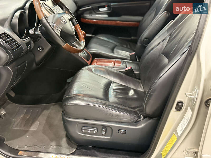 Внедорожник / Кроссовер Lexus RX 2005 в Одессе
