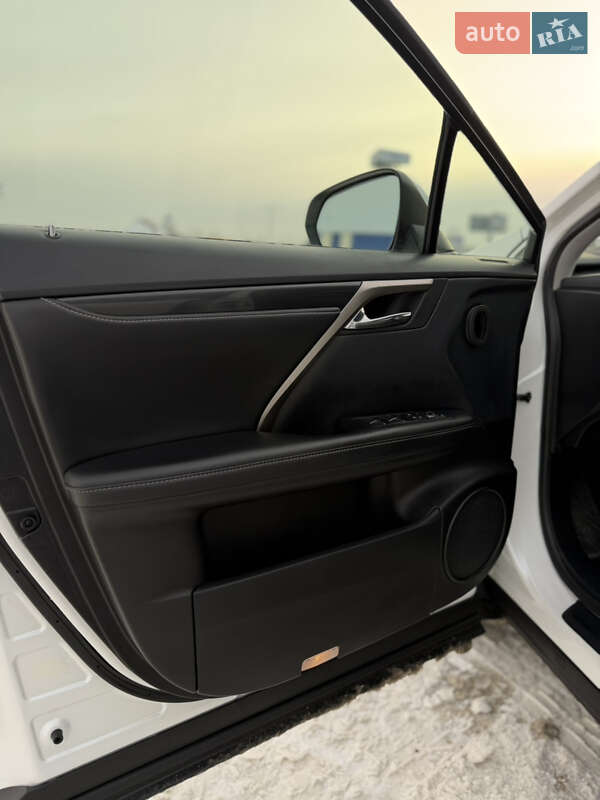 Внедорожник / Кроссовер Lexus RX 2018 в Львове фото 13 Внедорожник / Кроссовер Lexus RX 2018 в Львове