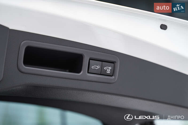 Внедорожник / Кроссовер Lexus RX 2024 в Днепре