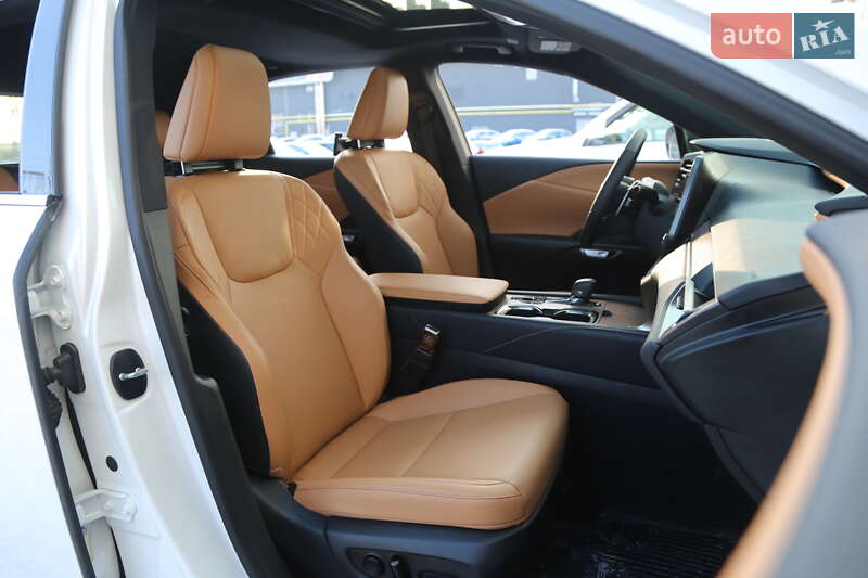 Внедорожник / Кроссовер Lexus RX 2025 в Киеве