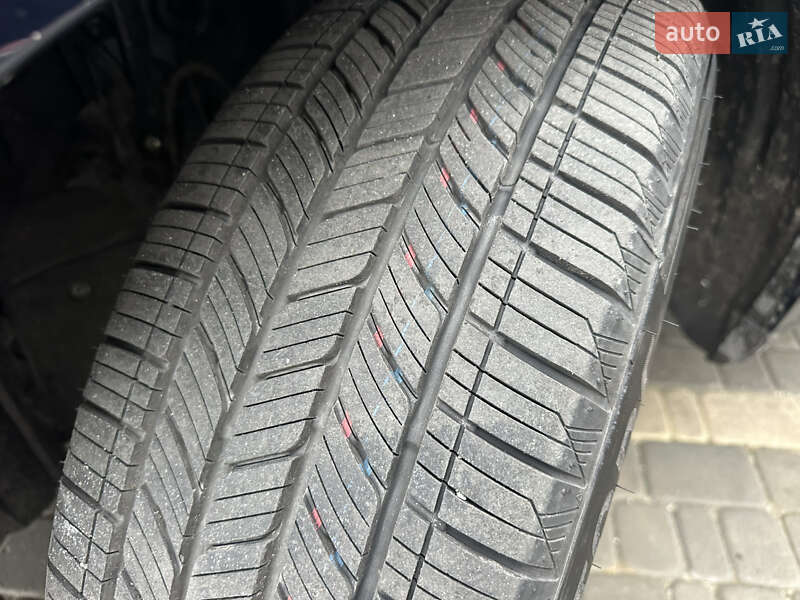 Внедорожник / Кроссовер Lexus RX 2025 в Виннице