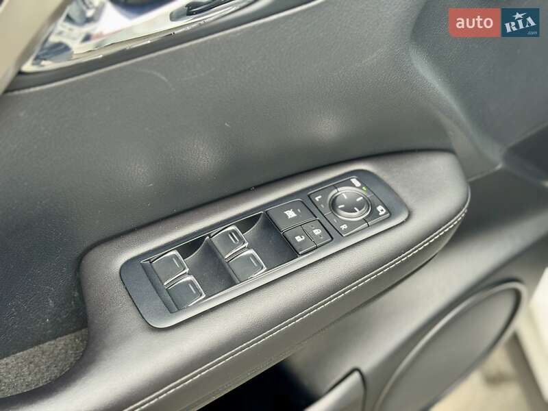 Внедорожник / Кроссовер Lexus RX 2016 в Киеве