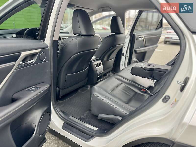 Внедорожник / Кроссовер Lexus RX 2016 в Киеве