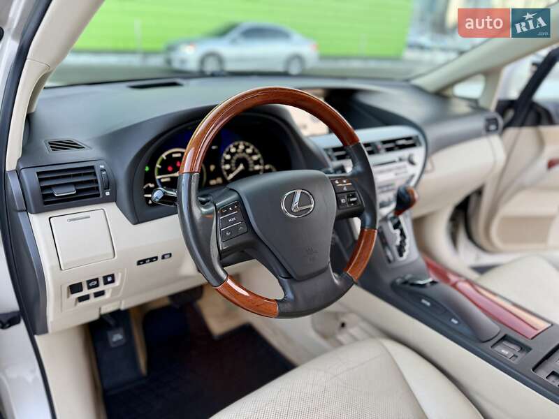 Позашляховик / Кросовер Lexus RX 2011 в Києві