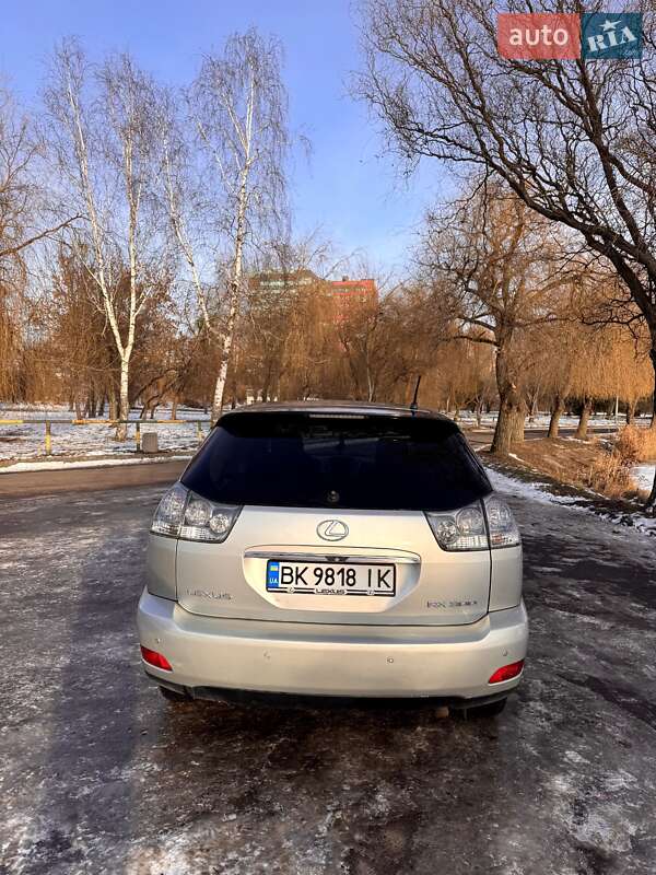 Позашляховик / Кросовер Lexus RX 2005 в Рівному