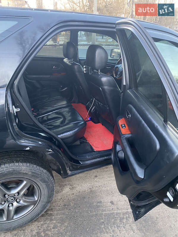 Позашляховик / Кросовер Lexus RX 2001 в Одесі