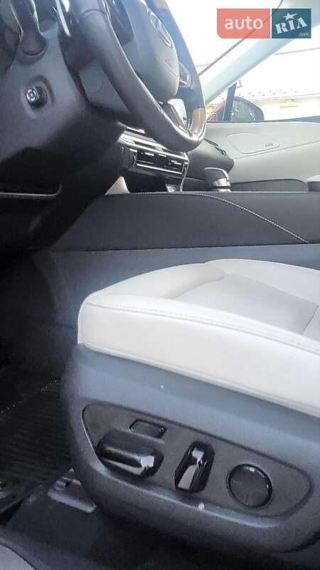 Внедорожник / Кроссовер Lexus RX 2023 в Ивано-Франковске