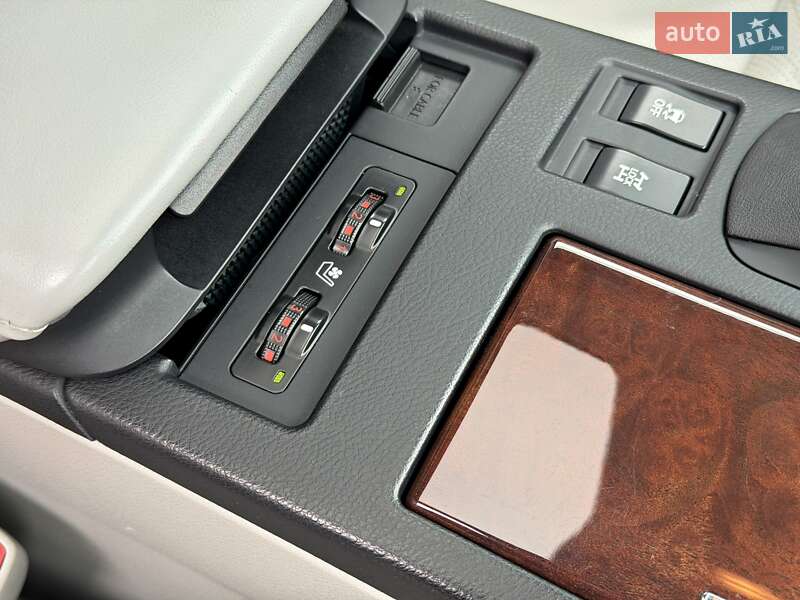 Внедорожник / Кроссовер Lexus RX 2010 в Одессе