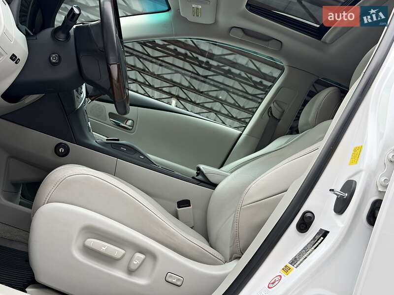 Внедорожник / Кроссовер Lexus RX 2010 в Одессе