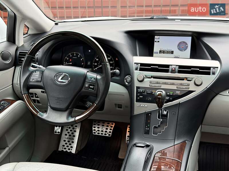 Внедорожник / Кроссовер Lexus RX 2010 в Одессе