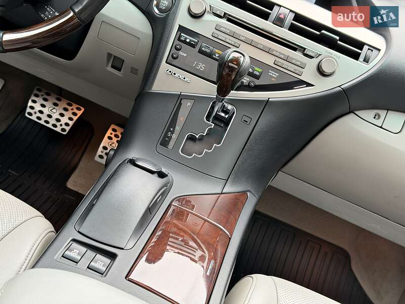 Внедорожник / Кроссовер Lexus RX 2010 в Одессе