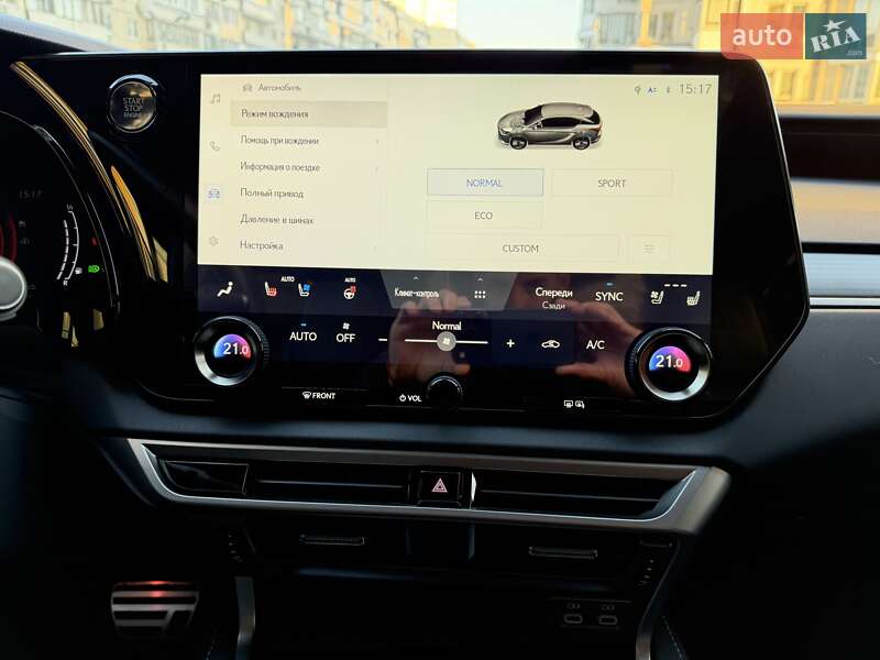 Внедорожник / Кроссовер Lexus RX 2022 в Киеве