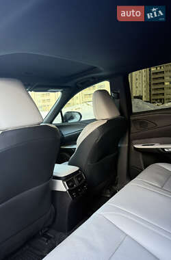 Внедорожник / Кроссовер Lexus RX 2025 в Харькове