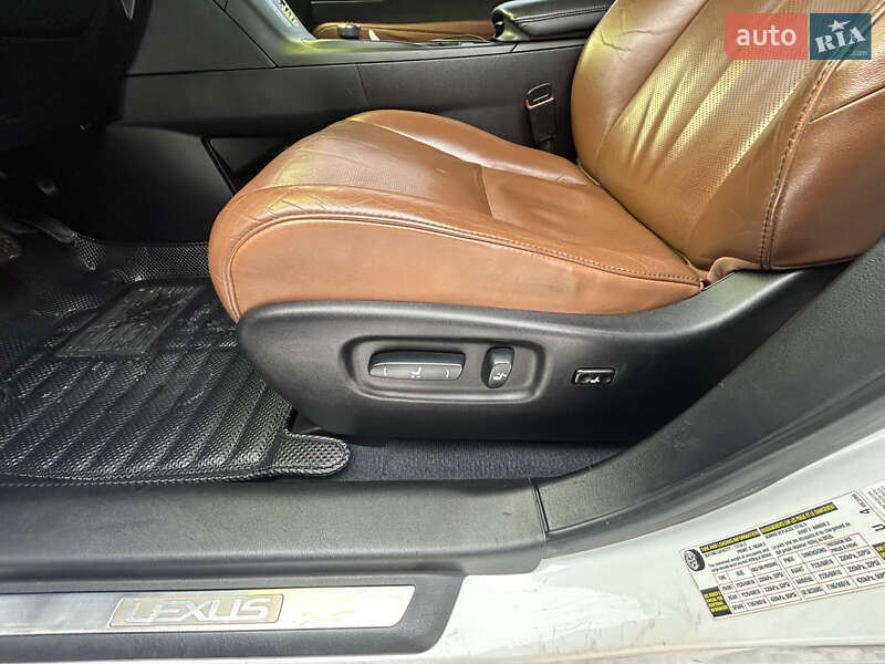 Внедорожник / Кроссовер Lexus RX 2014 в Коломые фото 30 Внедорожник / Кроссовер Lexus RX 2014 в Коломые