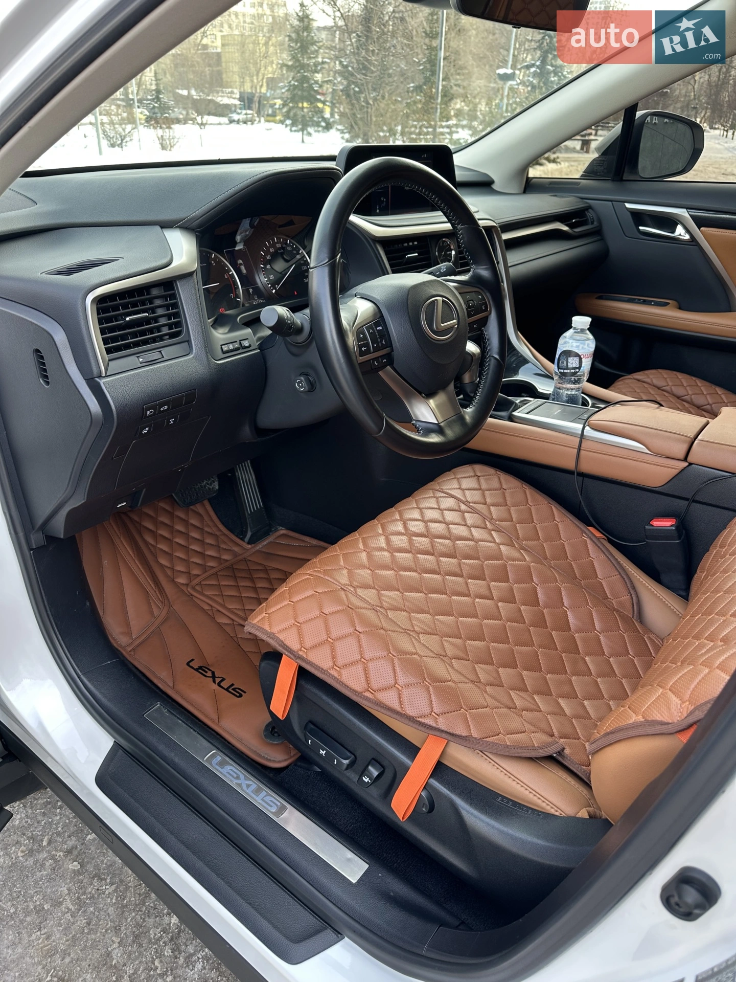 Lexus RX 2022 VIN JTJBAMCA902182297 фото оголошення 5 з 54