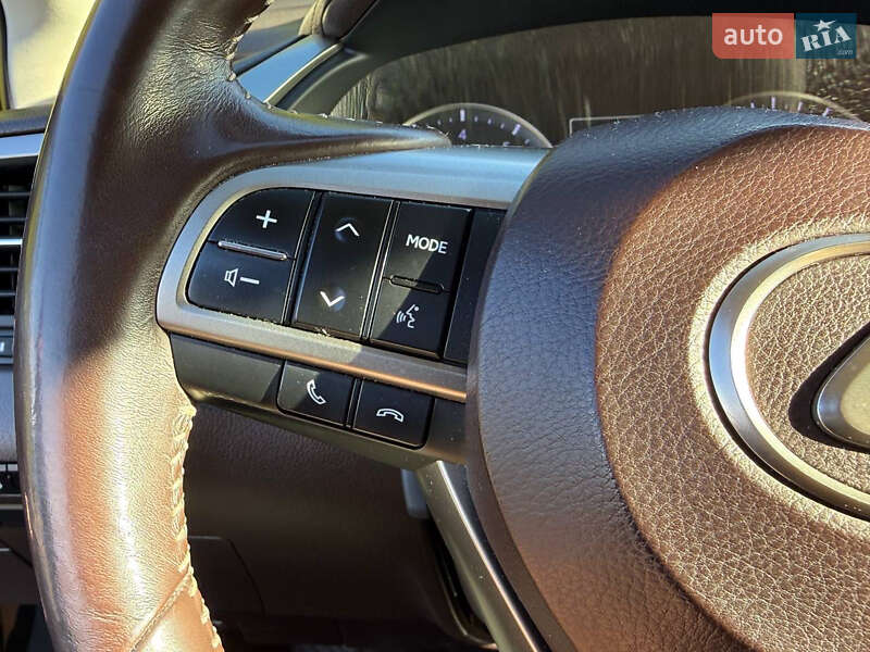 Позашляховик / Кросовер Lexus RX 2016 в Стрию фото 83 Позашляховик / Кросовер Lexus RX 2016 в Стрию