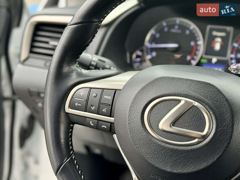 Позашляховик / Кросовер Lexus RX 2016 в Києві