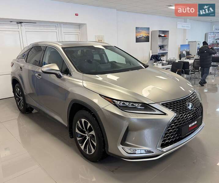 Lexus RX 2021