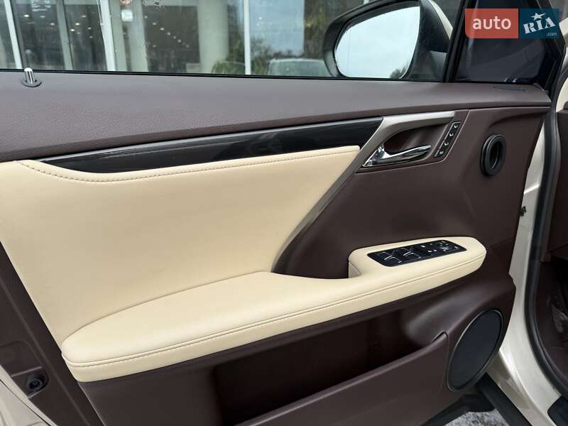 Внедорожник / Кроссовер Lexus RX 2016 в Днепре фото 15 Внедорожник / Кроссовер Lexus RX 2016 в Днепре