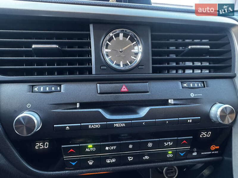 Внедорожник / Кроссовер Lexus RX 2016 в Киеве