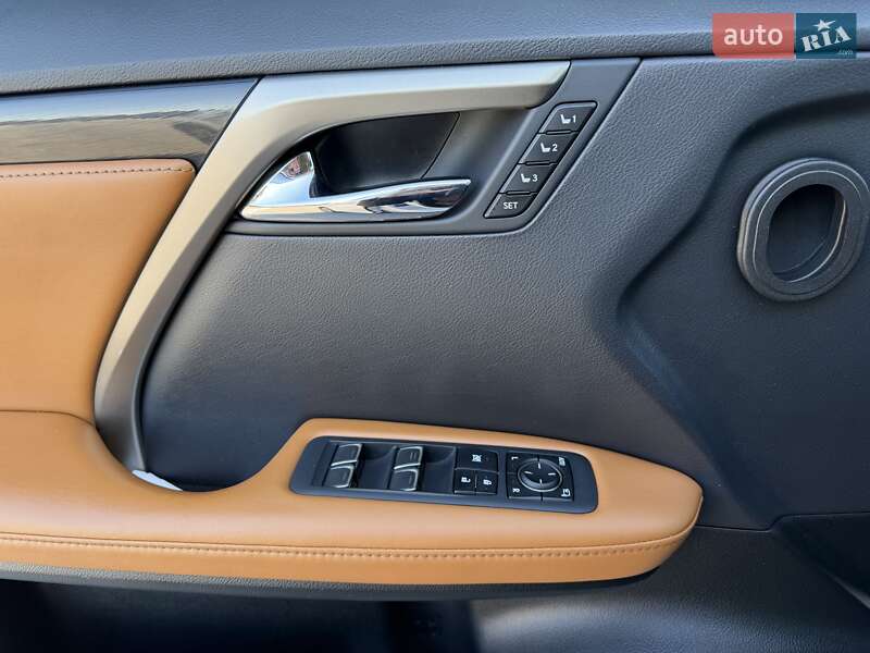 Позашляховик / Кросовер Lexus RX 2020 в Дніпрі