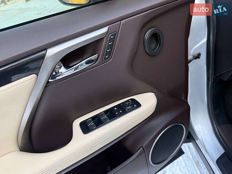 Позашляховик / Кросовер Lexus RX 2016 в Харкові