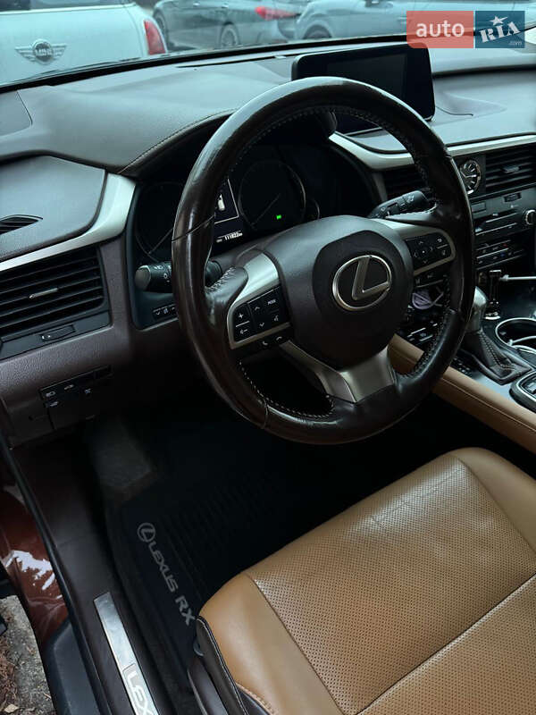 Позашляховик / Кросовер Lexus RX 2017 в Львові