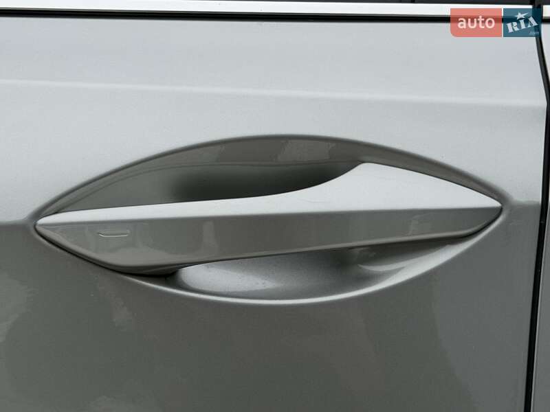 Внедорожник / Кроссовер Lexus RX 2021 в Киеве