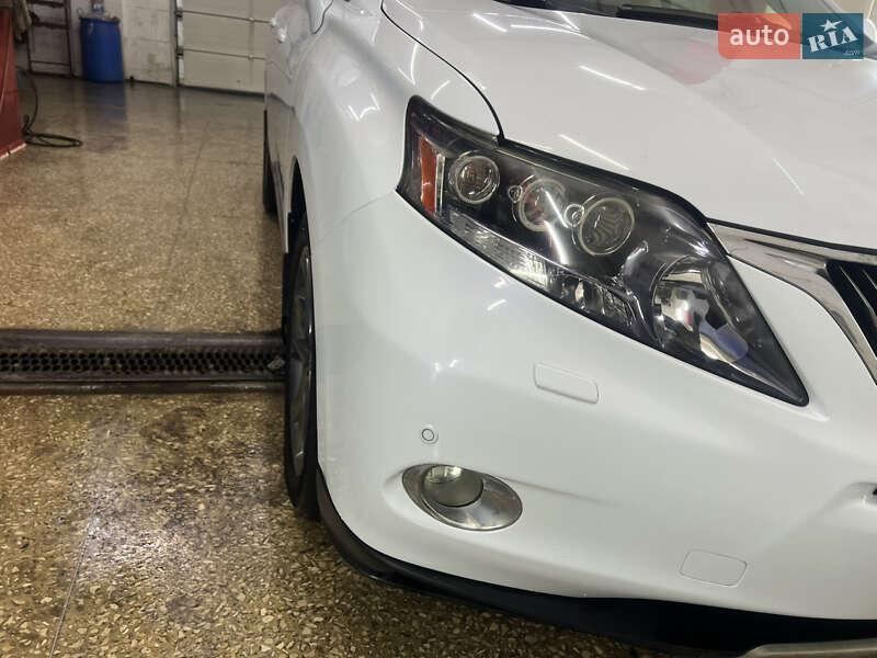 Внедорожник / Кроссовер Lexus RX 2010 в Харькове