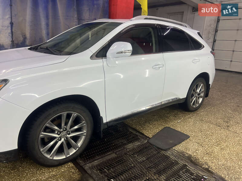 Внедорожник / Кроссовер Lexus RX 2010 в Харькове