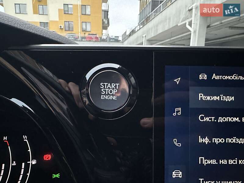 Внедорожник / Кроссовер Lexus RX 2023 в Киеве