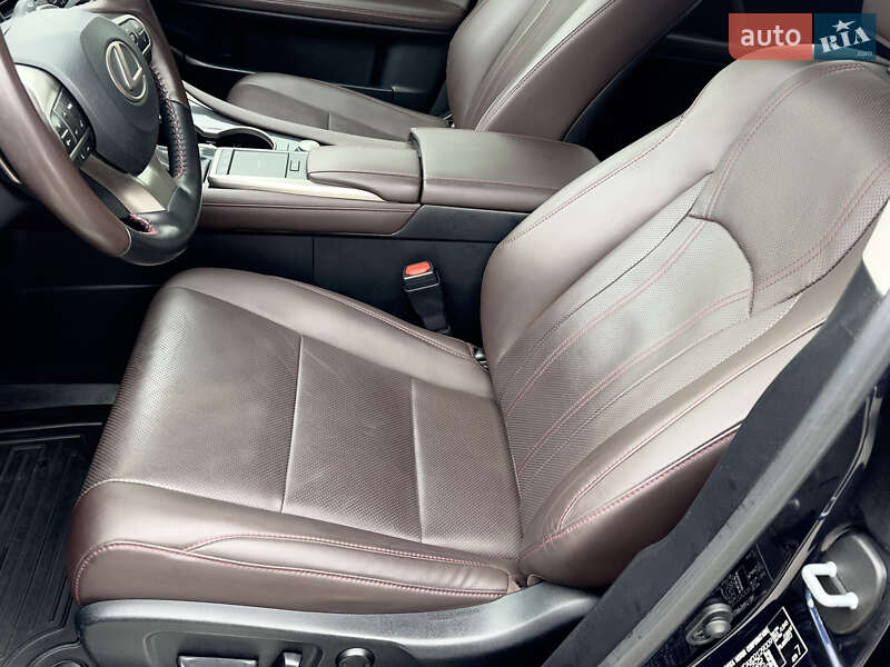 Позашляховик / Кросовер Lexus RX 2020 в Києві