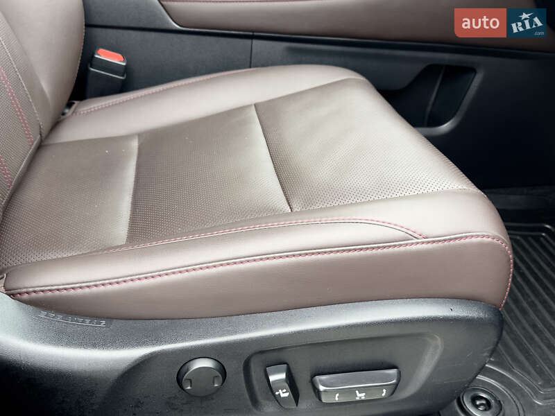 Позашляховик / Кросовер Lexus RX 2020 в Києві